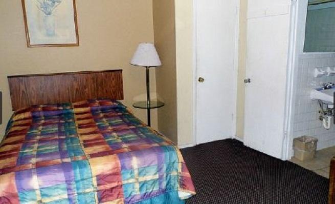 Interstate Motel Wills Point Room photo